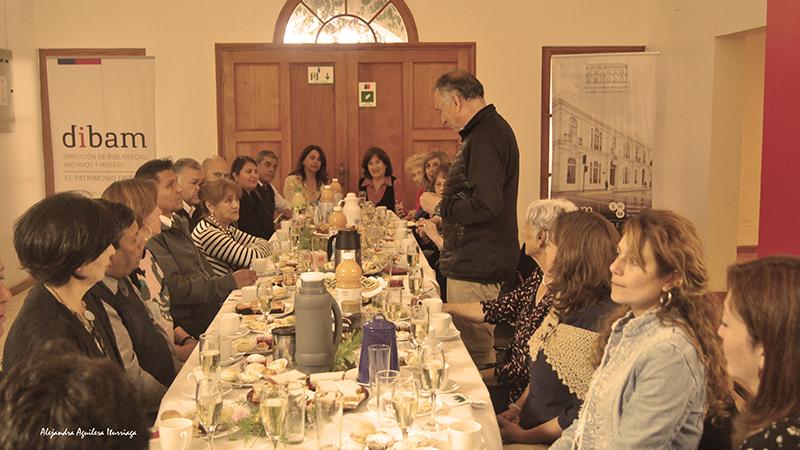 Club de Jardines de La Serena celebra la primavera en el Museo Histórico Regional Gabriel González Videla.
