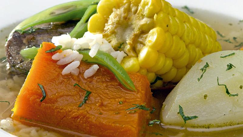 Plato de cazuela Recetas y cocina chilena.