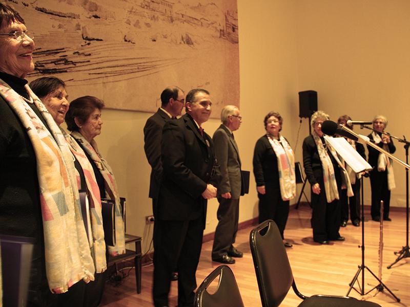 Presentación del Coro María Elena Carmona de La Serena.