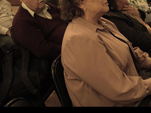 Público asistente a al presentación de &amp;quot;Caleta Los Hornos. Imágenes, Memoria e Historia&amp;quot;.