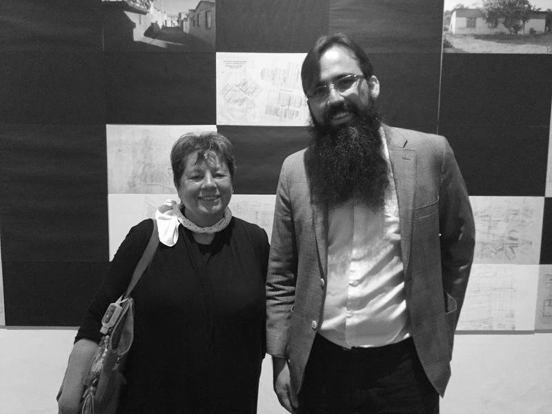 Alejandro Orellana y María Teresa Fierro en la inauguración de la exposición &amp;quot;Los Barrios del Plan Serena&amp;quot;