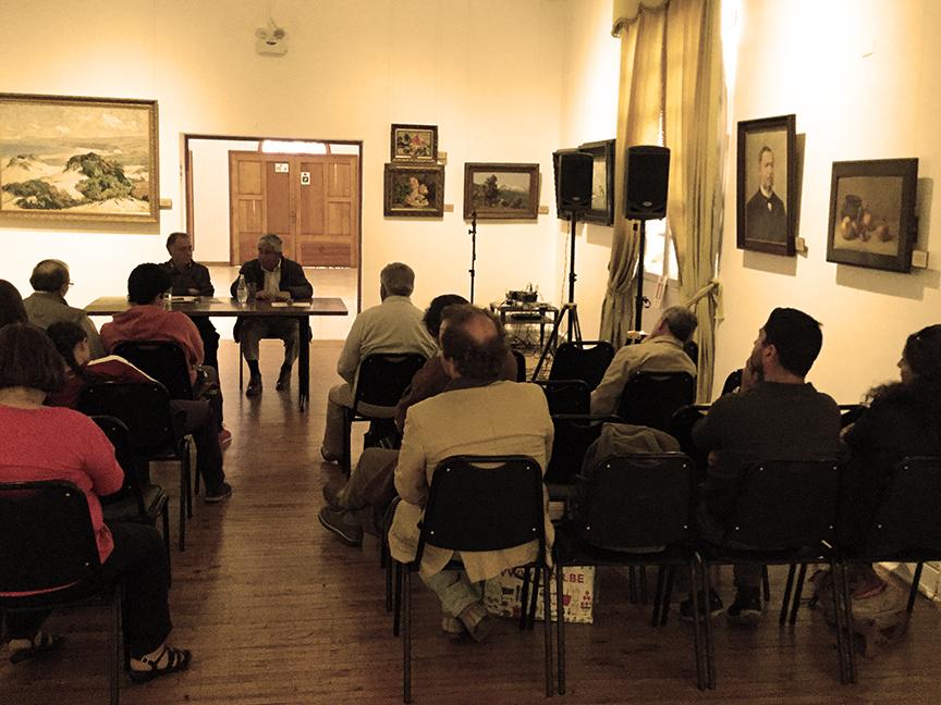 Charla inaugural de “La Tierra Para el Que la Trabaja, fotografías de Armindo Cardoso”.