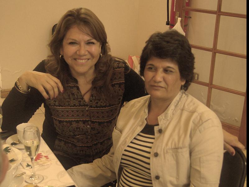 Alejandra Aguilera y Anita Jinel en el Museo Histórico Gabriel González Videla.