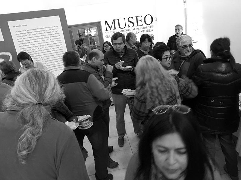 Compartiendo un café en el seminario de Derechos Humanos en La Serena.