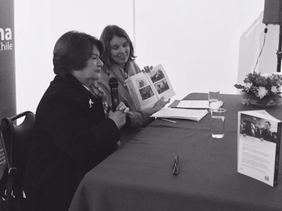 Presentación de "Una Luz en la Sombra" libro de Ana Campos en el Museo Histórico Gabriel González Videla de La Serena.