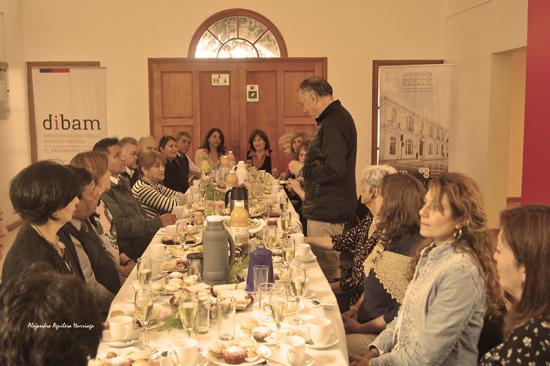 Club de Jardines de La Serena celebra la primavera en el Museo Histórico Regional Gabriel González Videla.