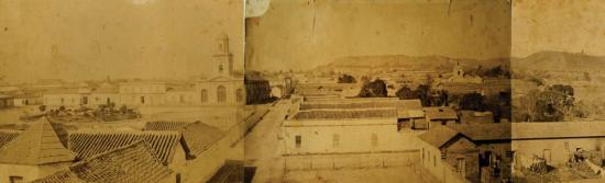 Vista a la plaza de Armas y Catedral de La Serena