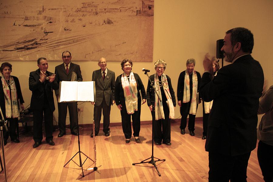 Presentación del coro María Elena Carmona de La Serena.