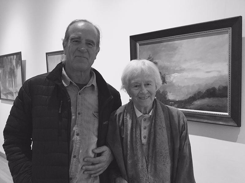 Juanita Muñoz y Daniel Warner en la exposición de Cristian Castro Willmen