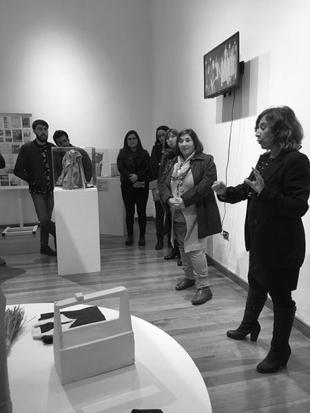 Jacqueline Roumeau comentando los montajes teatrales realizados por Coartre