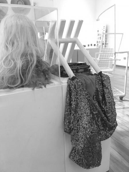 Elementos usados en el montaje teatral &quot;Pabellón 2 Rematadas&quot;