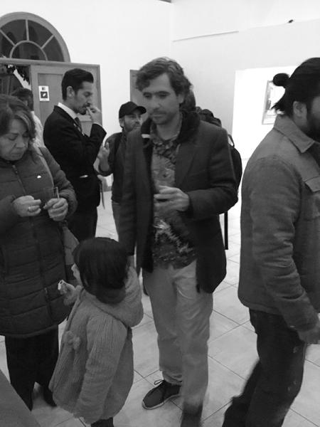 Felipe de Ferari en la inauguración de &quot;Bandada de Girasoles&quot;.