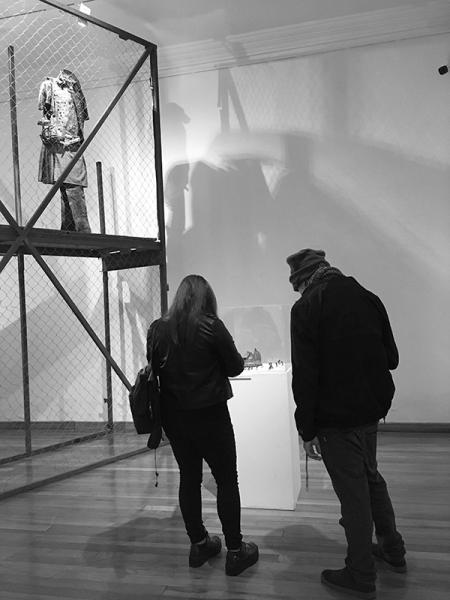 Visitando la exposición &quot;Archivo Abierto Coartre&quot;