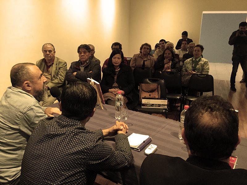 En la presentación del libro &quot;Caleta Los Hornos. Imágenes, Memoria e Historia&quot;.