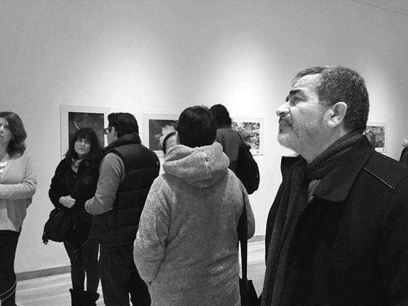 Robinson Hernández Concejal de La Serena en la exposición &quot;Habitantes Insulares&quot;