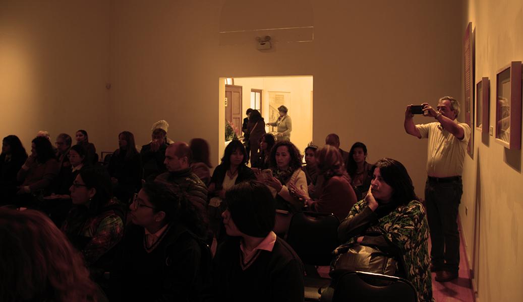 Público asistente a la presentación “Cuentos con Sabor, Historias para Escuchar y Preparar”.