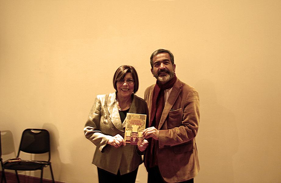 Escritora Ximena Coronel junto a Robinson Hernández. Escritora Ximena Coronel junto a Robinson Hernández.